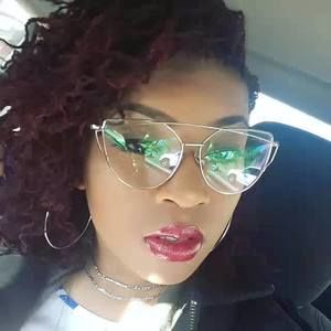 Meet your Posher, Erica